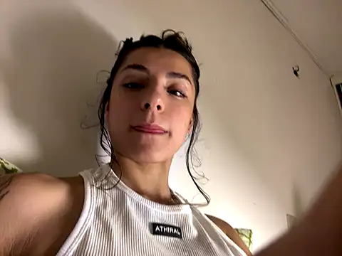 HelliRosa's cam snapshot