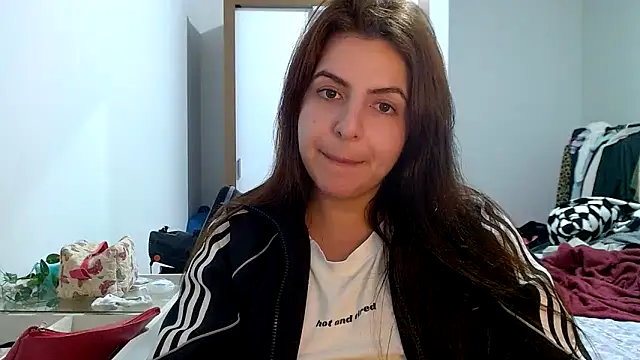 chelbyy's cam snapshot