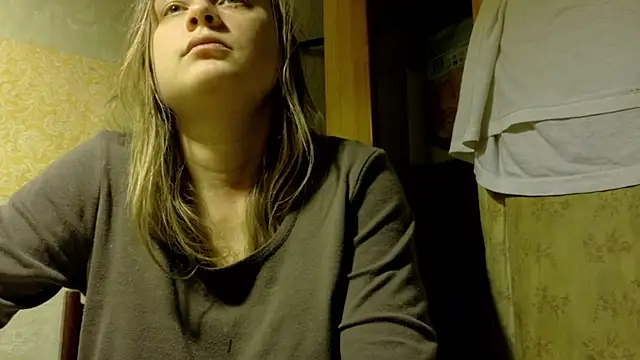 FrumCake's cam snapshot