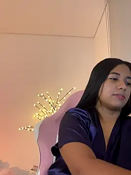 aly_nicols's cam snapshot