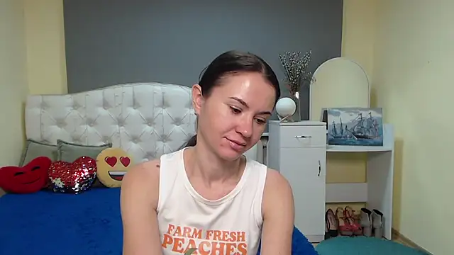 KaraCriegs's cam snapshot