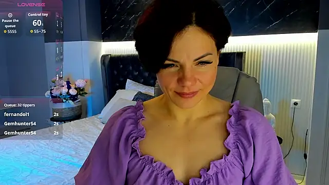 Maya_Levin's cam snapshot