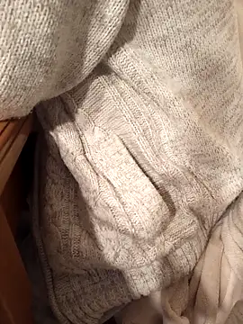 teekoine1's cam snapshot