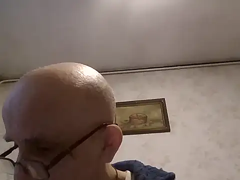 mariusica1@xh's cam snapshot