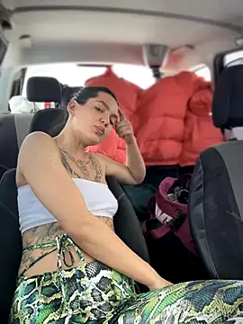 MeekyRich live sex cam