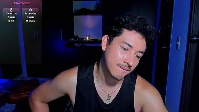 Lexmiller18's cam snapshot