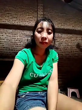 emaame68's cam snapshot