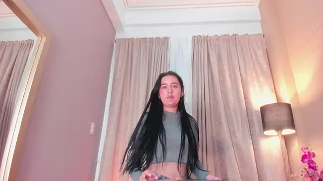 LaraGoldd's cam snapshot