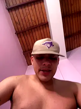 lucas-storm live sex cam