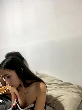 juliie_star's cam snapshot