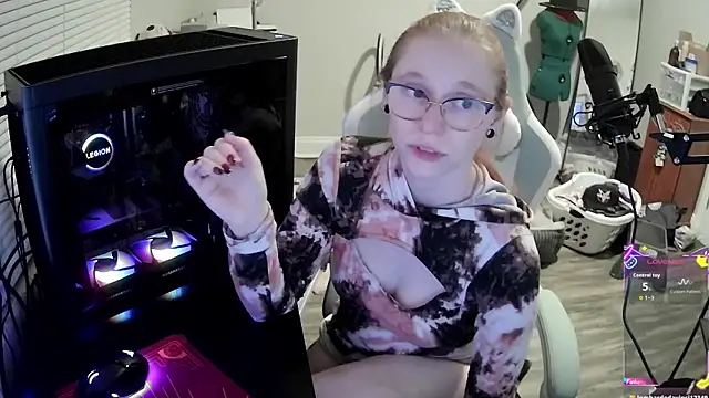 LilyFoxxx's cam snapshot