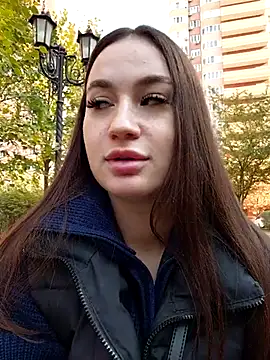 MayaGlow's cam snapshot