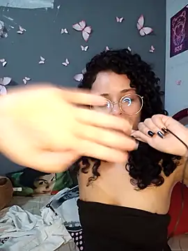 NinaSweet2 live sex cam