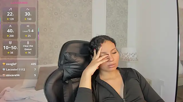 dulce_natyy's cam snapshot