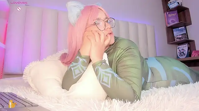 Sally__Walker's cam snapshot