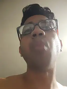 FitGeorge's cam snapshot