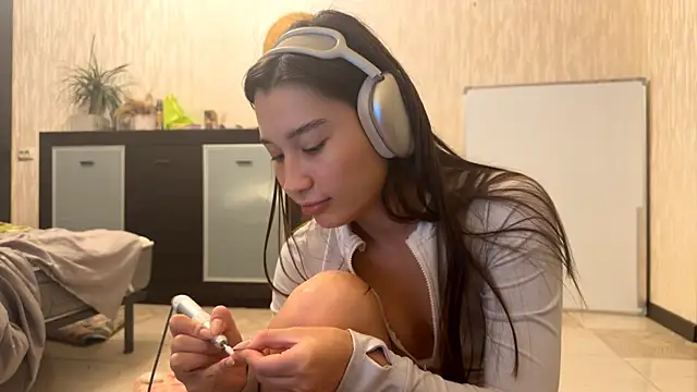 YourCoreanmiracle's cam snapshot