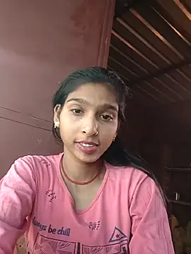 Yatiksha_Beby live sex cam