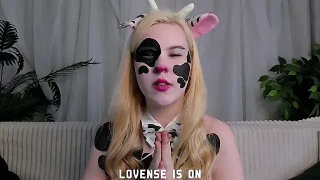 ElizSpieth's cam snapshot