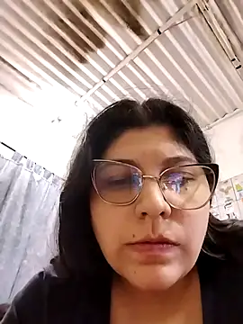 AddisonAndCouple's cam snapshot