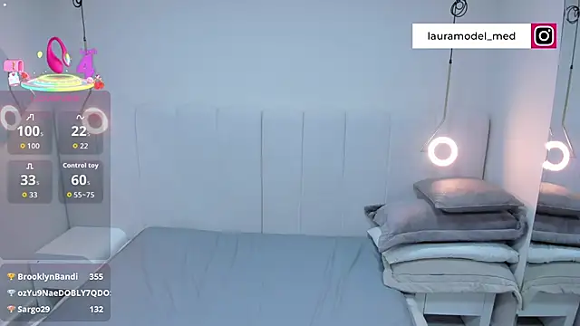 riri_candy's cam snapshot