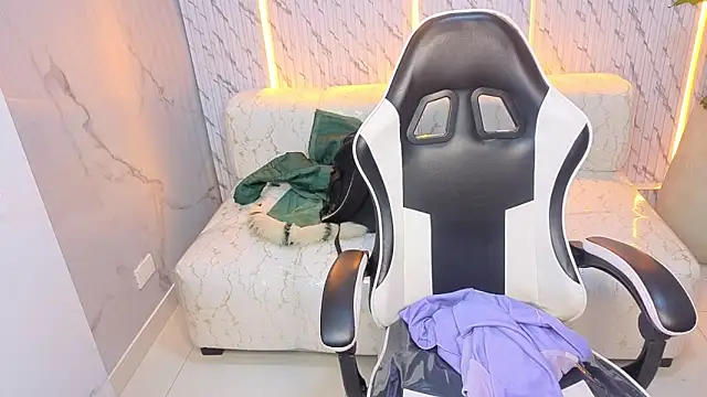 milky_tx's cam snapshot