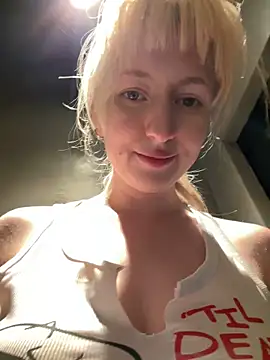 RonnieKiss's cam snapshot