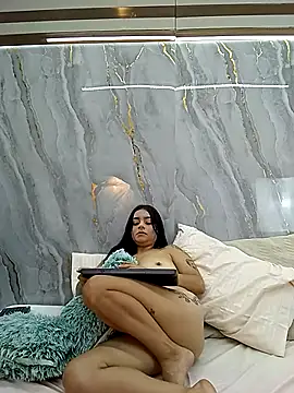 ZoeMadiison's cam snapshot