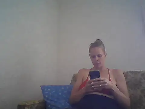 WildScorpio86's cam snapshot