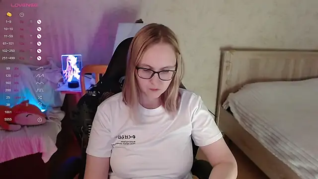 Agatha_Mott's cam snapshot