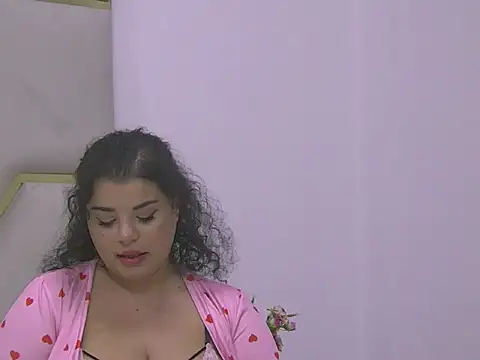 BustyMadison's cam snapshot