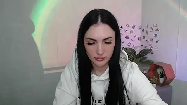 MisssShy_'s cam snapshot