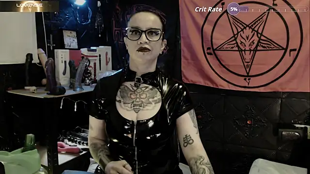 Evil_Queen_666's cam snapshot