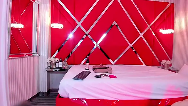 SusanCouper's cam snapshot