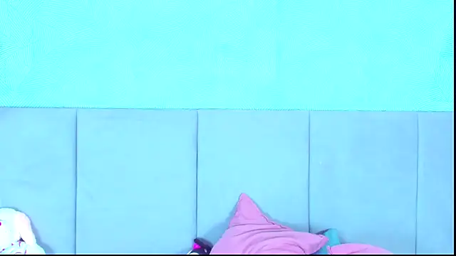 LizzyOlsen's cam snapshot