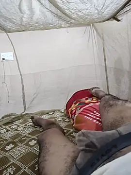 MATURE_INDIAN_45's cam snapshot