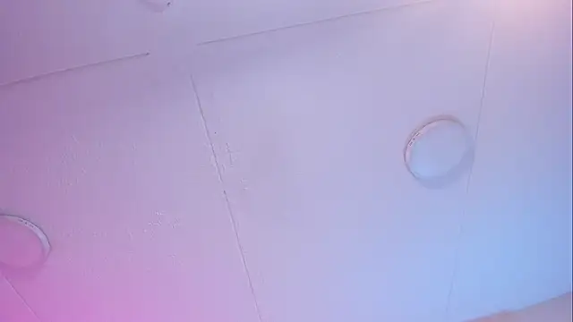 Sophie_Russell_'s cam snapshot