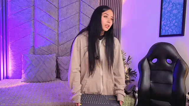 AuroraLanee_'s cam snapshot