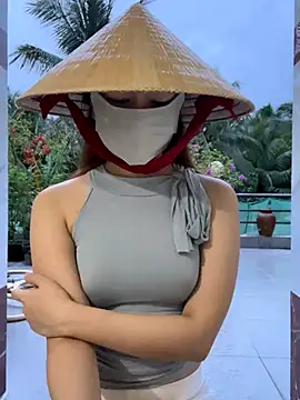 BabyThree_'s cam snapshot