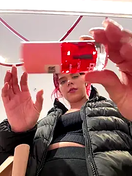 RiriRoseey's cam snapshot