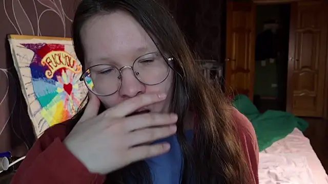 MiriamOr's cam snapshot