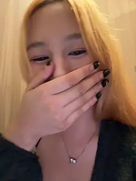 yuki_june live sex cam