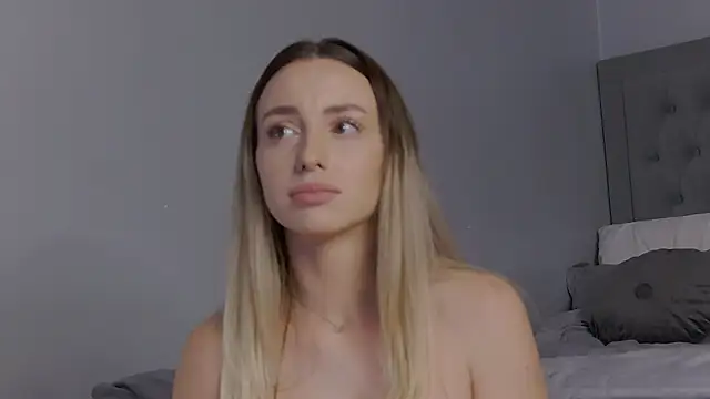 AlexisWhit's cam snapshot