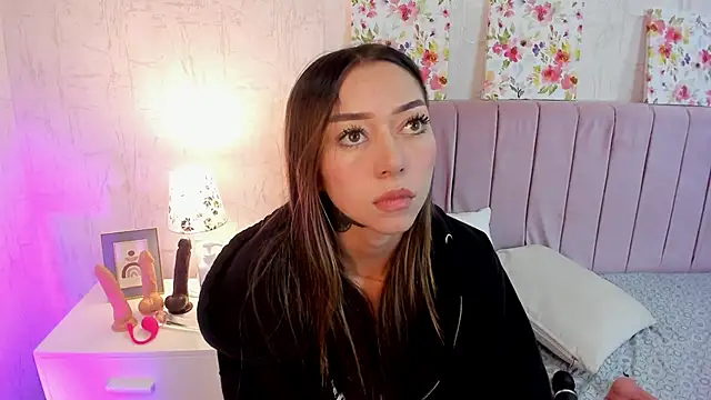 Olivia_johansson's cam snapshot