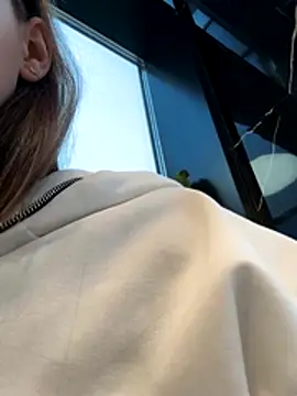 KristiRich's cam snapshot