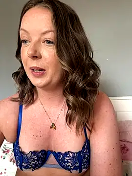 ScottishGymBunny's cam snapshot