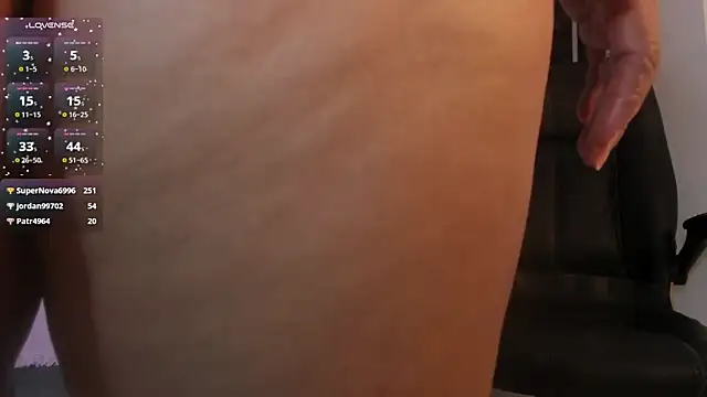 Karly_Closson's cam snapshot