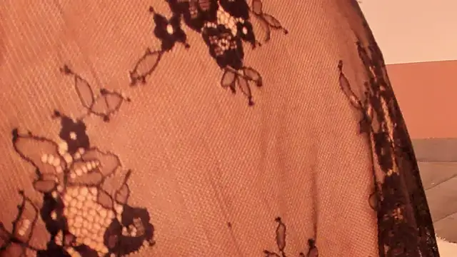 molly_zanderbond_'s cam snapshot