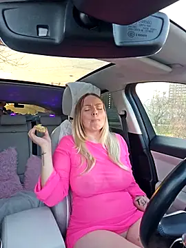 Bondgirl_013 live sex cam