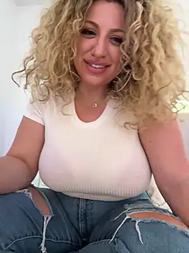 miamellycious live sex cam